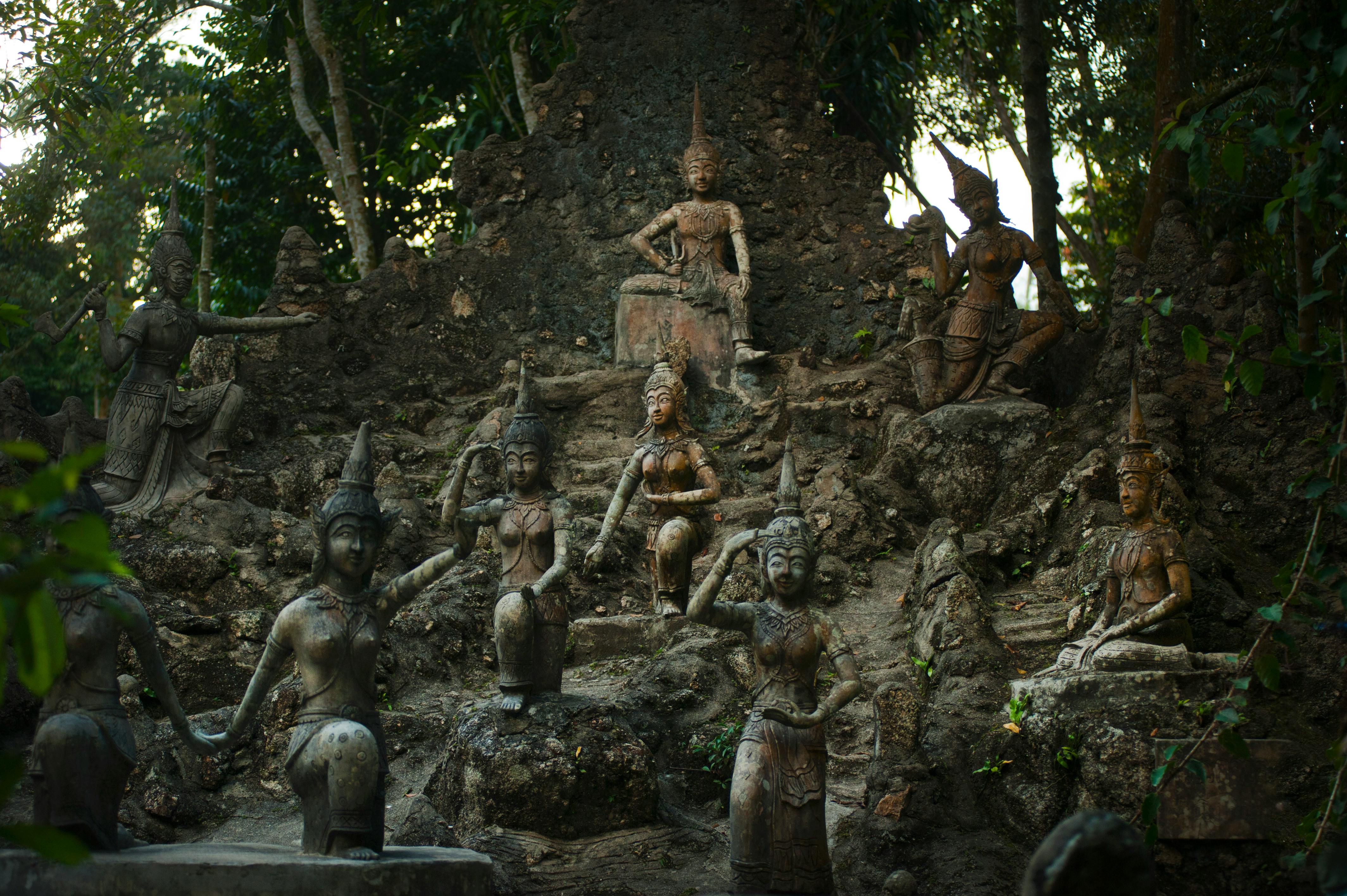 Thai spirit guardian statues San Phra Phum